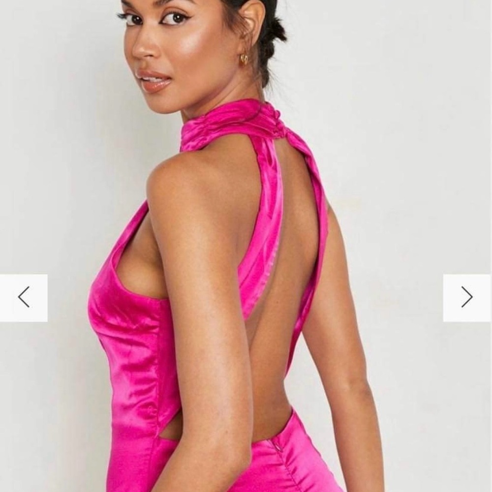 USED , Maxi dress Pink Halter Neck Dress back Less, wedding guest